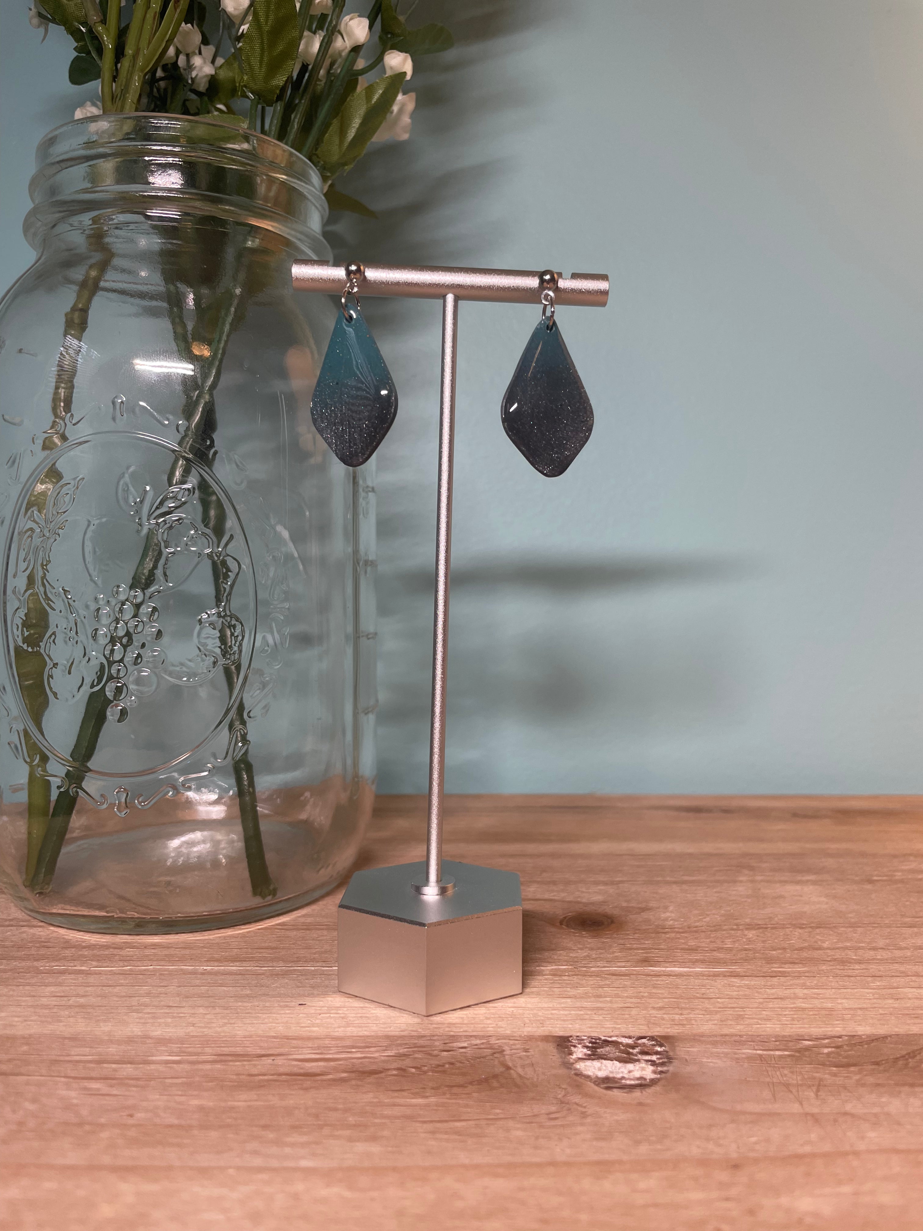 Simple Blue Ombre Meredith